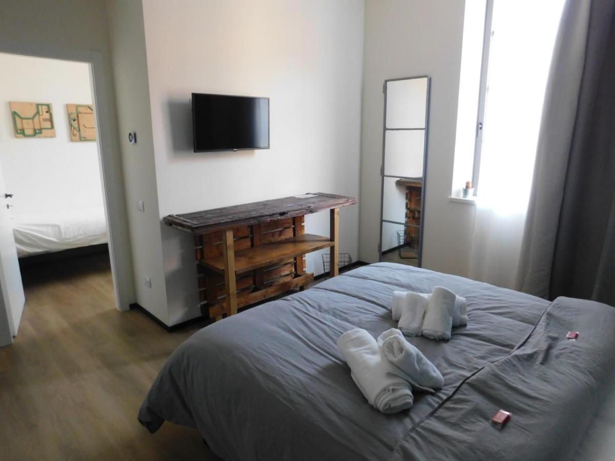 Piumaviola Beds & Apartments Parma Eksteriør bilde