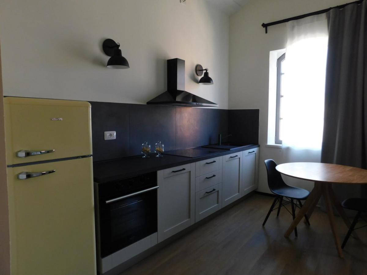 Piumaviola Beds & Apartments Parma Eksteriør bilde