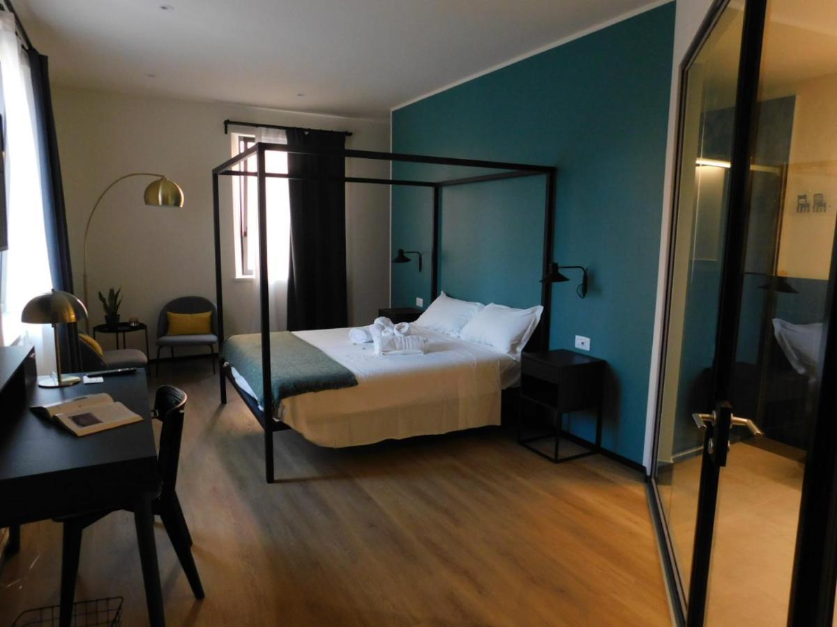 Piumaviola Beds & Apartments Parma Eksteriør bilde