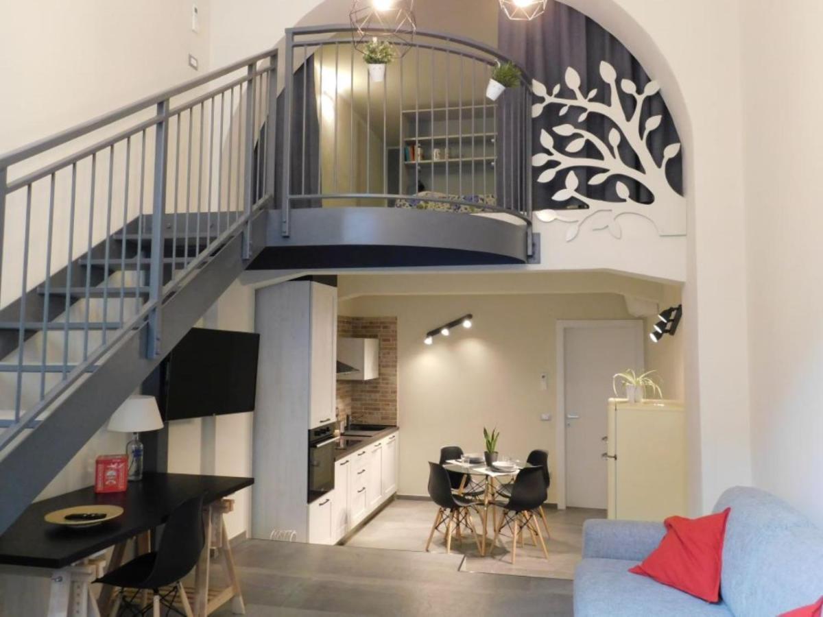 Piumaviola Beds & Apartments Parma Eksteriør bilde